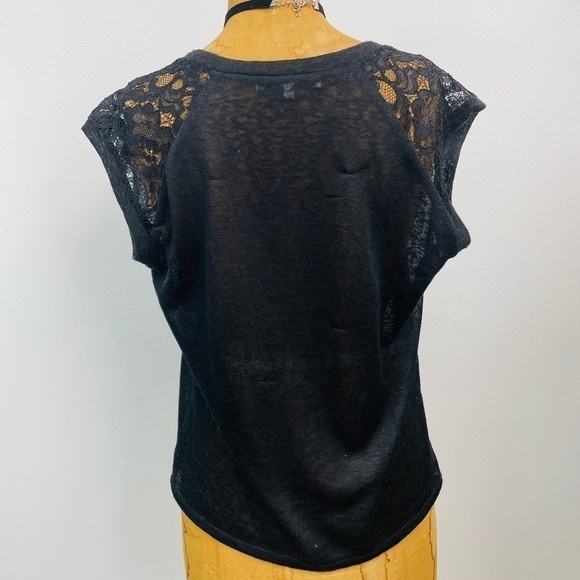 Alexis Linen Lace Cap Sleeve Blouse - Picture 4 of 4